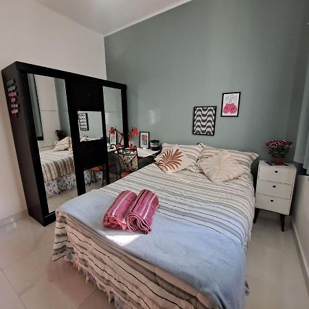 Quarto Privativo No Melhor De Botafogo Com Anfitria - Home With Host Río de Janeiro Exterior foto