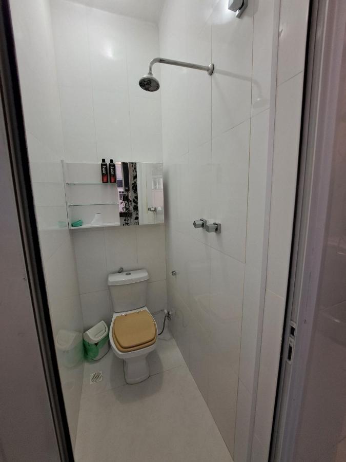 Quarto Privativo No Melhor De Botafogo Com Anfitria - Home With Host Río de Janeiro Exterior foto